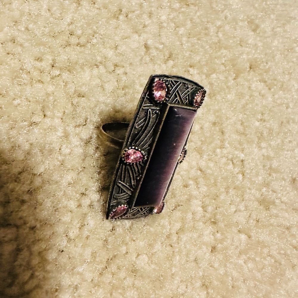 Beautiful Purple Statement Ring - New - image 3